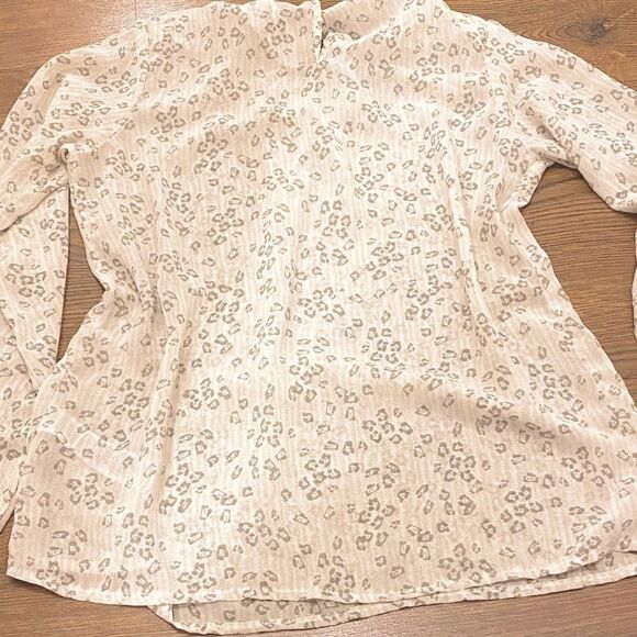 🌷 Dorothy Perkins🌷Sheer Cream White Animal Print Blouse Shirt - Picture 6 of 14